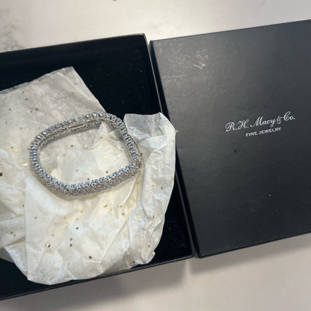 R.H. Macy & Co diamond tennis bracelet
